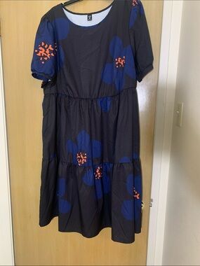 🖤💙PLUS SIZE 3X Navy Blue Floral Tiered Dress with Orange Accents🖤💙